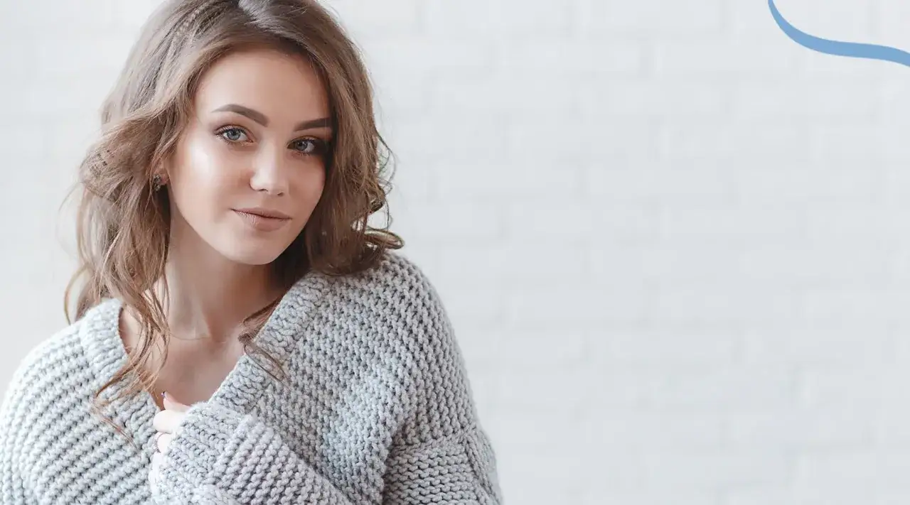 Zdjęcie Fryzury i makijaż dla kwadratowej twarzy, które odmieniają wygląd