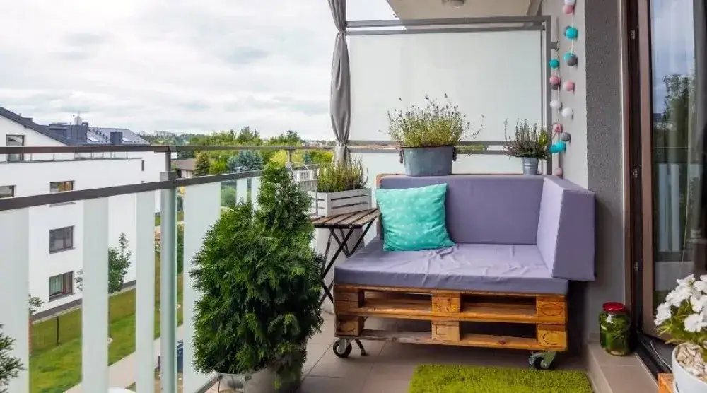 Zdjęcie Jak zabudować balkon w bloku? Kluczowe informacje i porady praktyczne