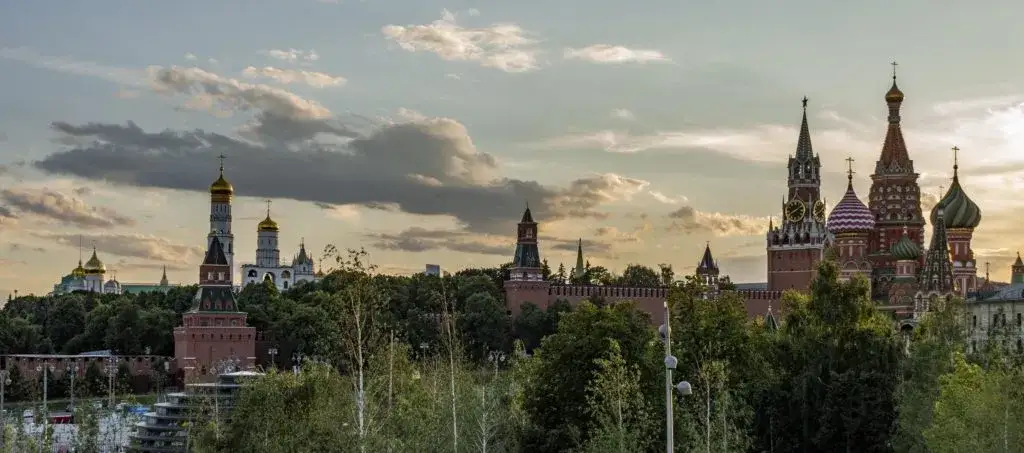 Zdjęcie Czy w Rosji jest bezpiecznie? Odkryj ryzyka i bezpieczne miejsca