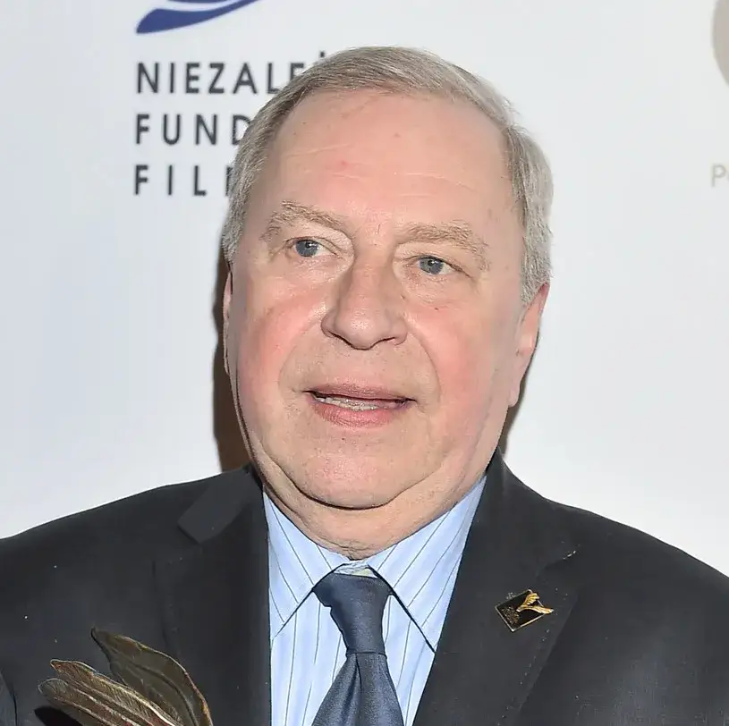 Zdjęcie Aktor Jerzy Stuhr: Jego niezwykła kariera i dziedzictwo w teatrze
