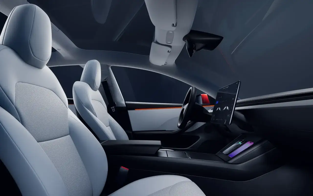 Zdjęcie Ile kosztuje Tesla 3? Ceny modeli i ukryte koszty, które musisz znać