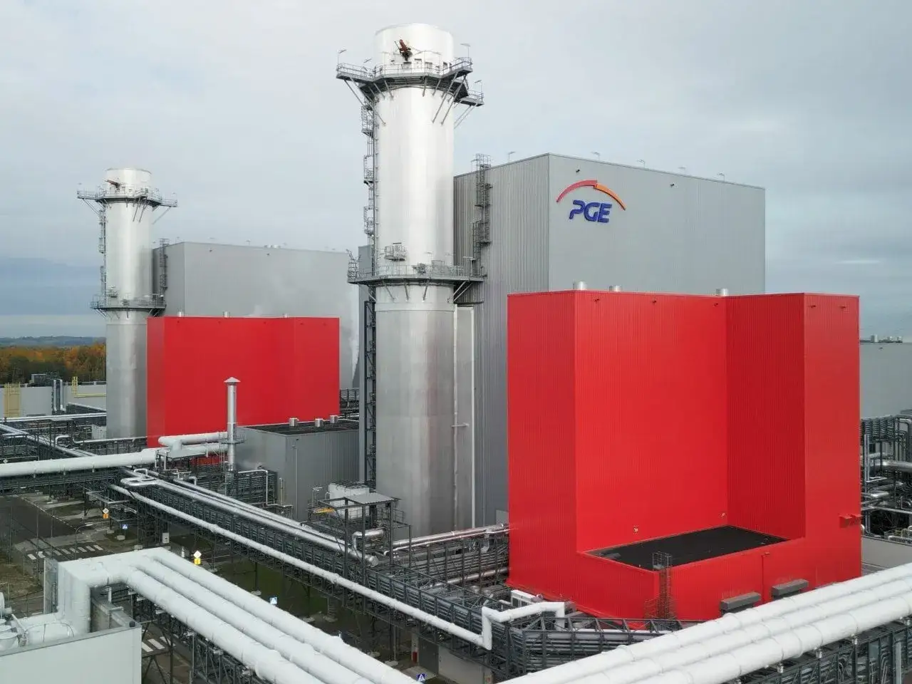 Zdjęcie Ostrów Wlkp.: Elektrownia PGE i PV przyszłość energetyki Polski