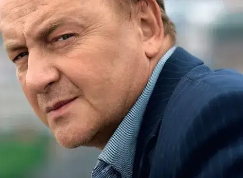 Zdjęcie Kim jest Janusz L. Wiśniewski? Jego twórczość i sukcesy