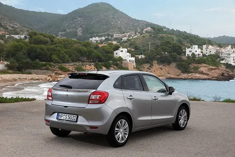 Zdjęcie Suzuki Baleno: Kompaktowy Japoński Miejski Hatchback w Polsce