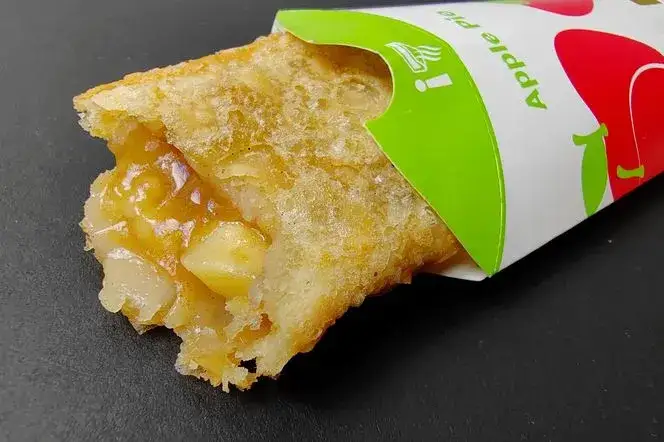 Zdjęcie Ile kalorii ma ciastko jabłkowe z McDonald's? Zaskakujące fakty!