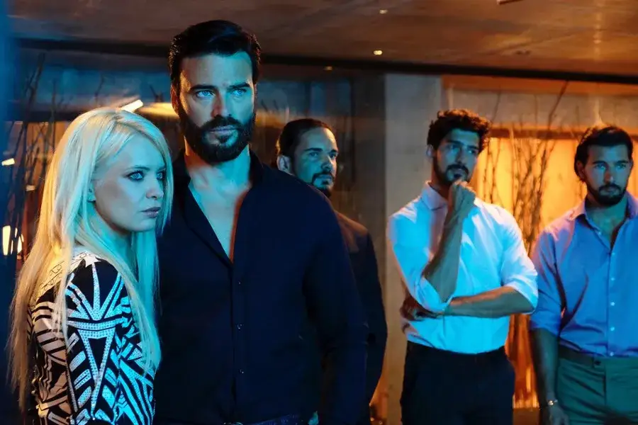 Zdjęcie Poznaj bohaterów filmu Dziewczyny z Dubaju - obsada i role