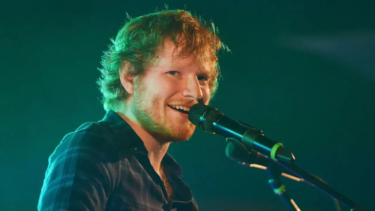 Zdjęcie Ed Sheeran skąd pochodzi? Niezwykła historia jego życia i korzeni