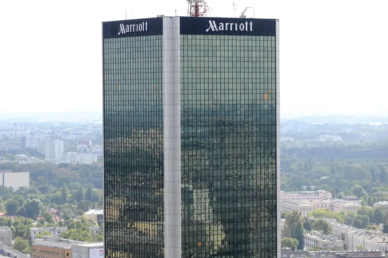 Zdjęcie Kto jest właścicielem hotelu Marriott w Warszawie? Zaskakujące zmiany!