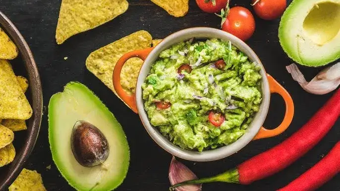 Zdjęcie Guacamole do czego? Odkryj najlepsze zastosowania w kuchni