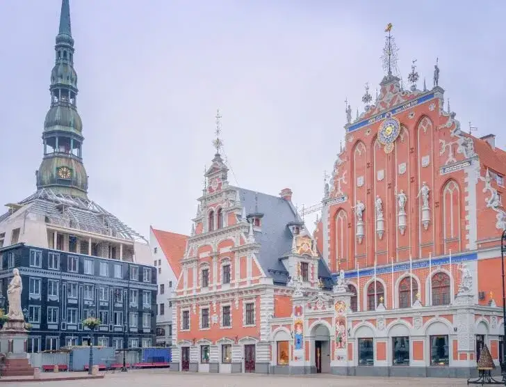 Zdjęcie Czy na Łotwie jest bezpiecznie? Odkryj zagrożenia i porady dla turystów