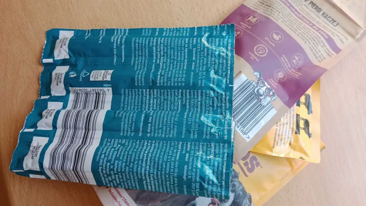 Rodzaje worków po karmie dla psa i oznaczenia recyklingowe