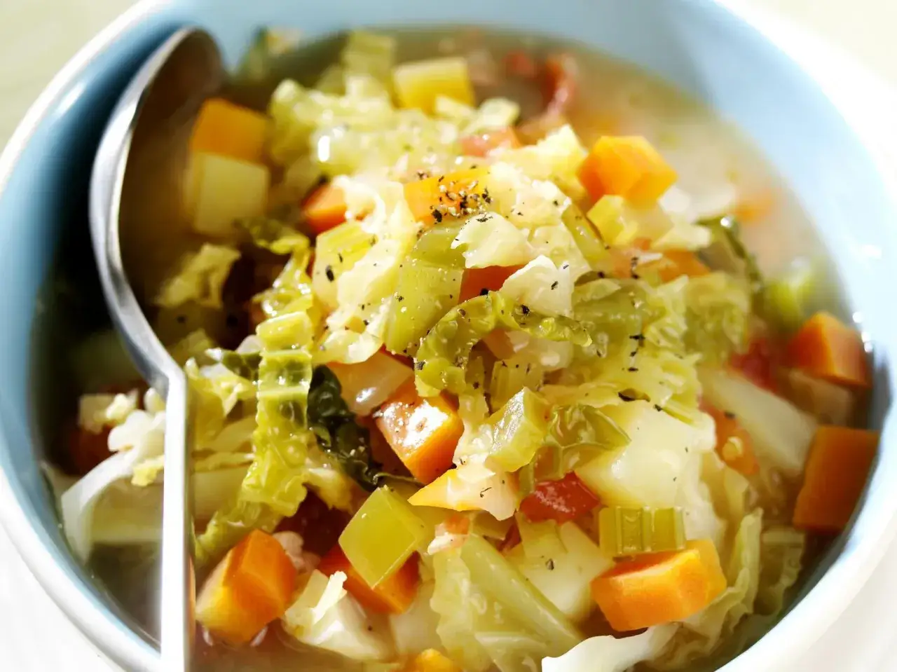 Soupe aux choux régime vs soupe aux choux traditionnelle