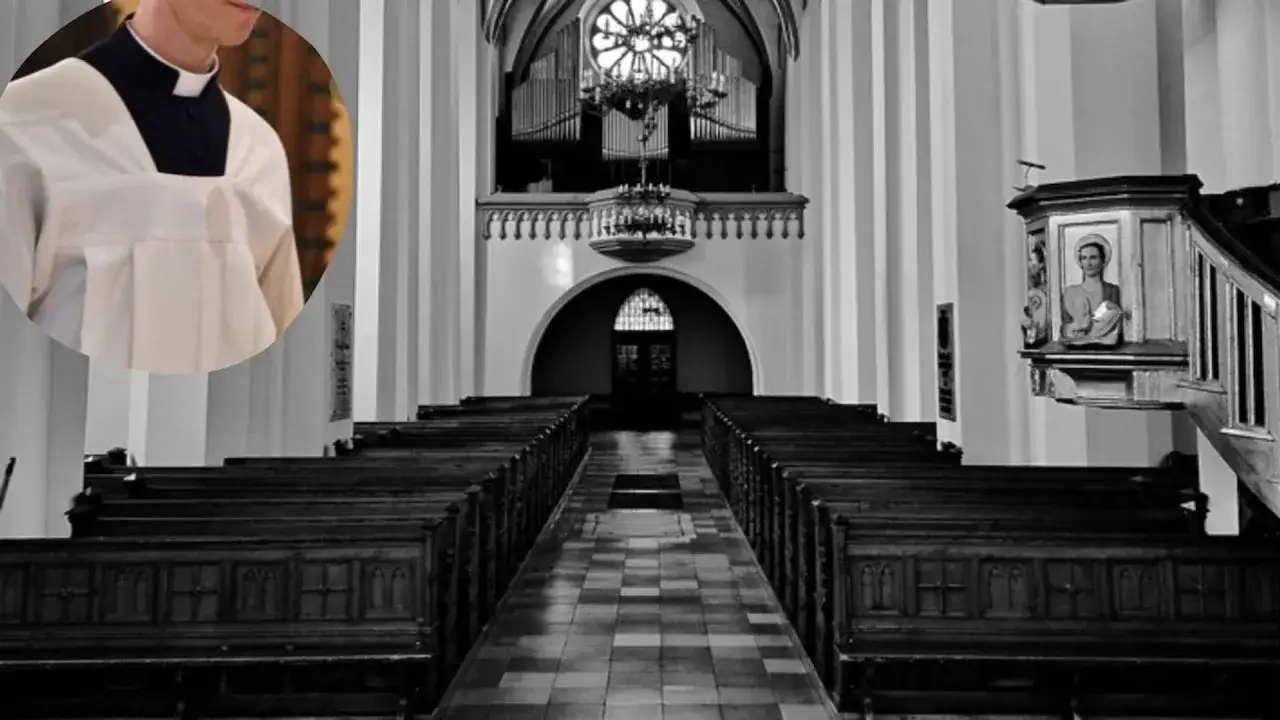 Wnętrze kościoła z ławkami i organami. W lewym górnym rogu widać fragment postaci młodego wikariusza w sutannie.