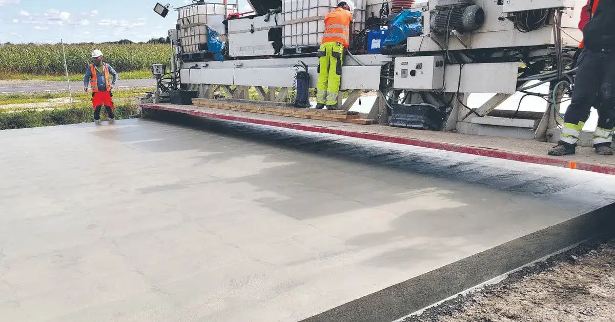 Zdjęcie Asfalt czy beton: Która nawierzchnia jest lepszym wyborem?