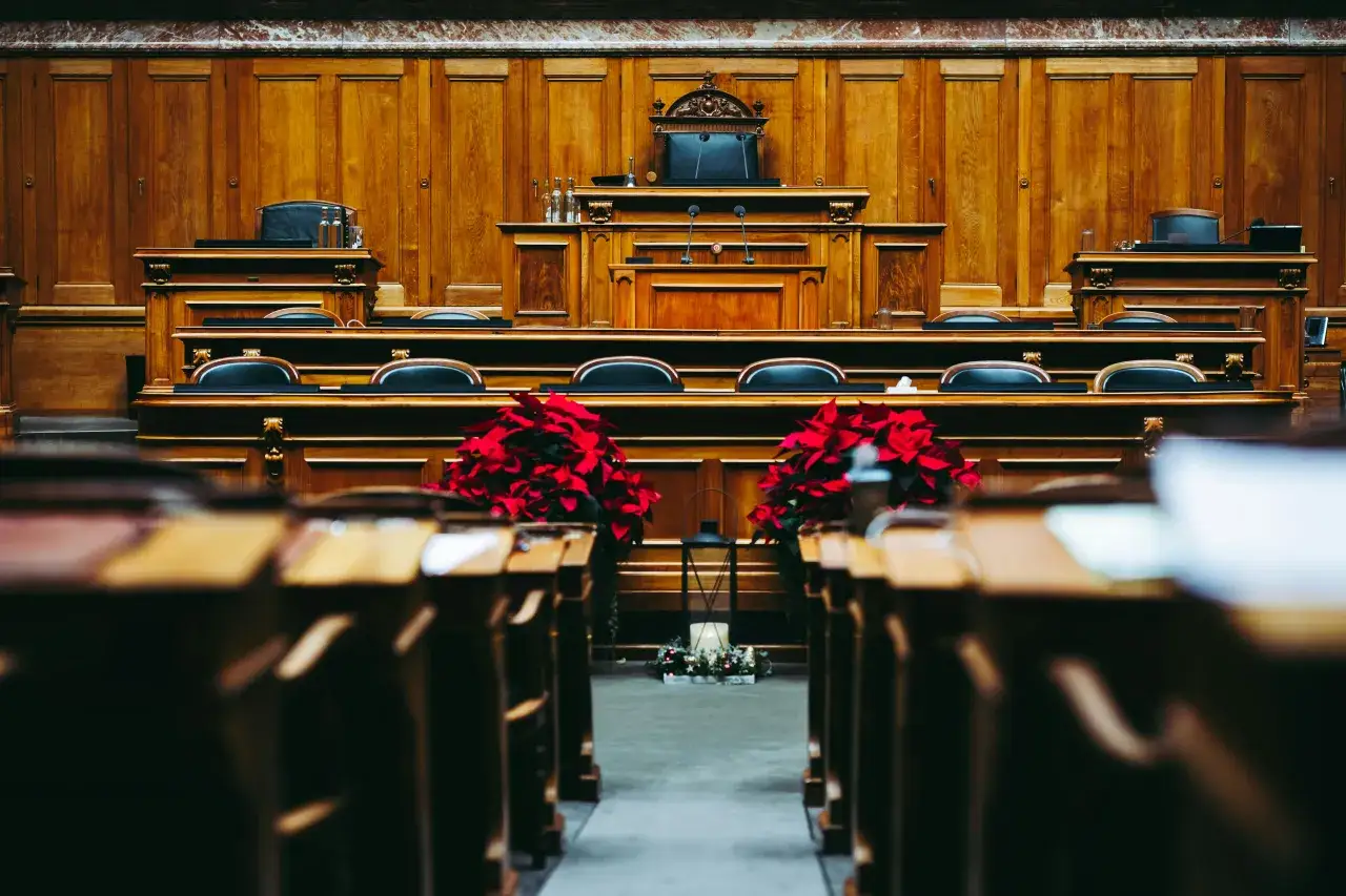 Sąd dla nieletnich w Polsce, sala rozpraw
