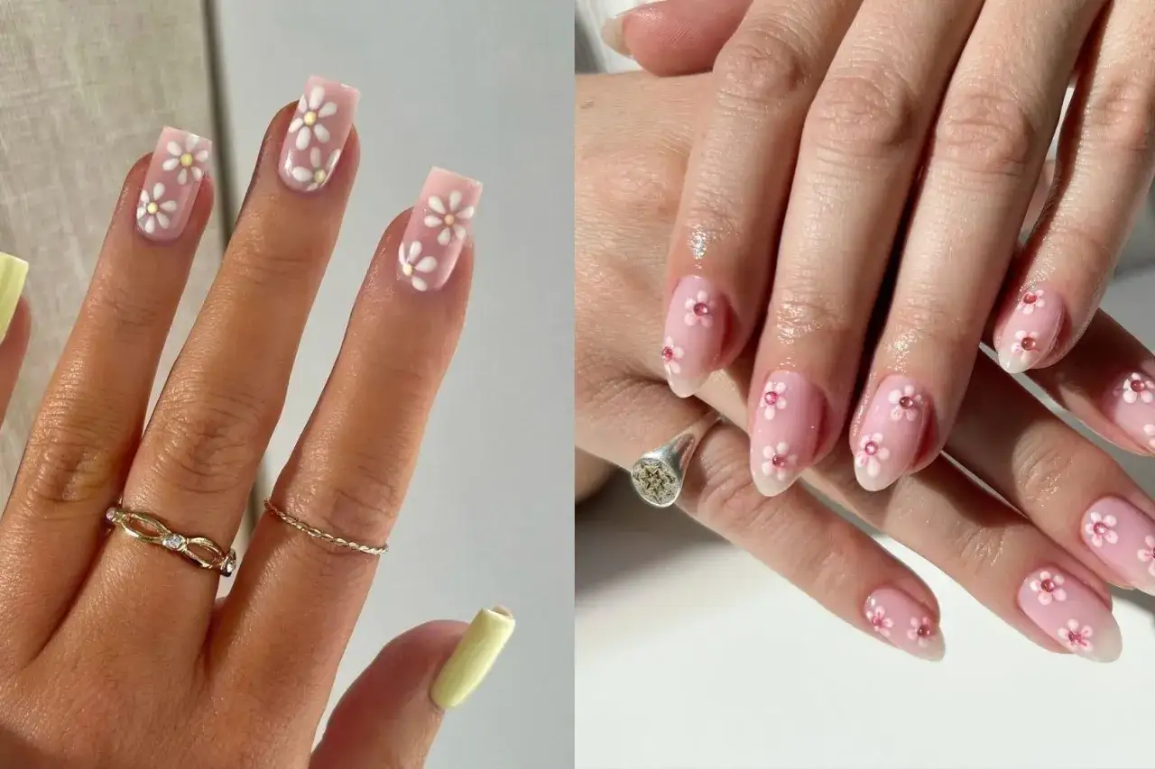 Jolis ongles avec nail art fleurs blanches et jaunes sur fond rose pâle, ou petites fleurs roses avec perles sur fond transparent.