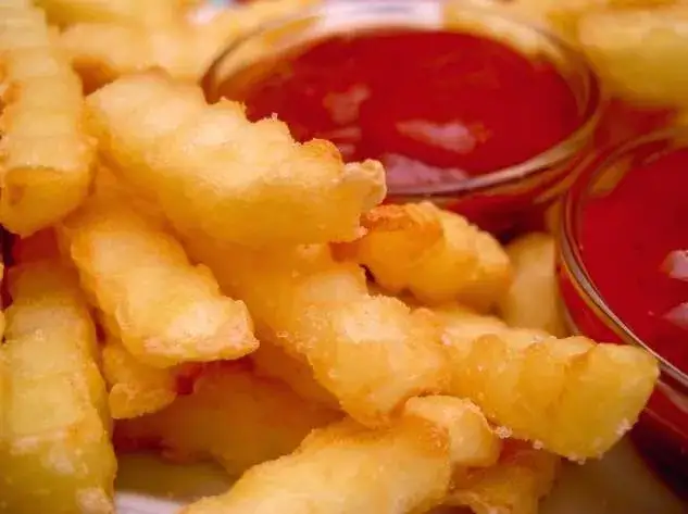 frytki bezglutenowe kontra frytki z glutenem