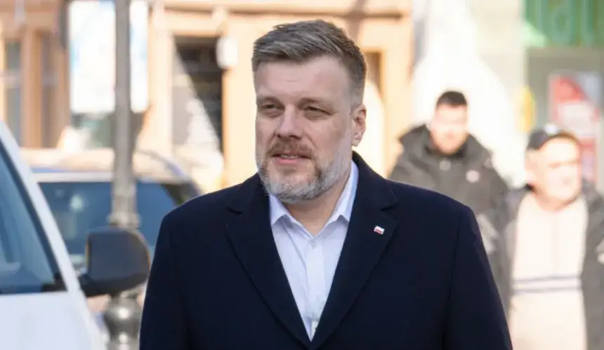 Adrian Zandberg początki polityki