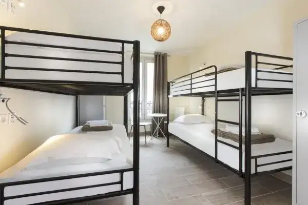 Tanie hostele Paryż wnętrza