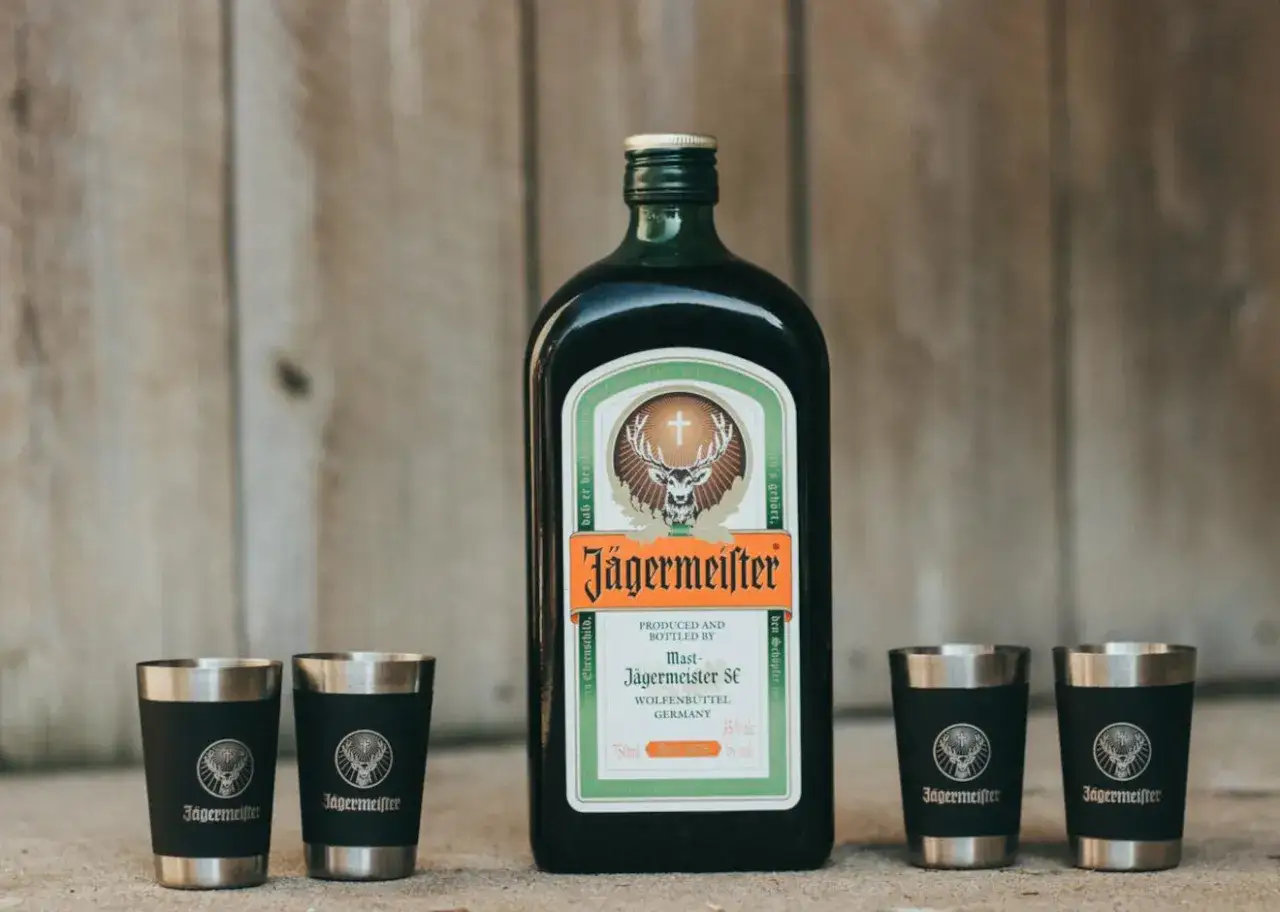 Jager Bomb składniki i przygotowanie