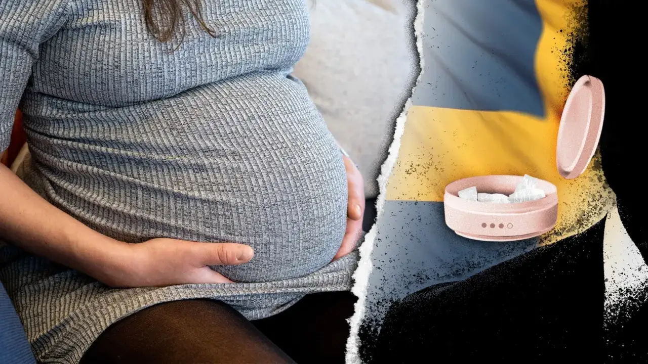 Gravid kvinna i vecka 5 med snusdosa och svensk flagga.