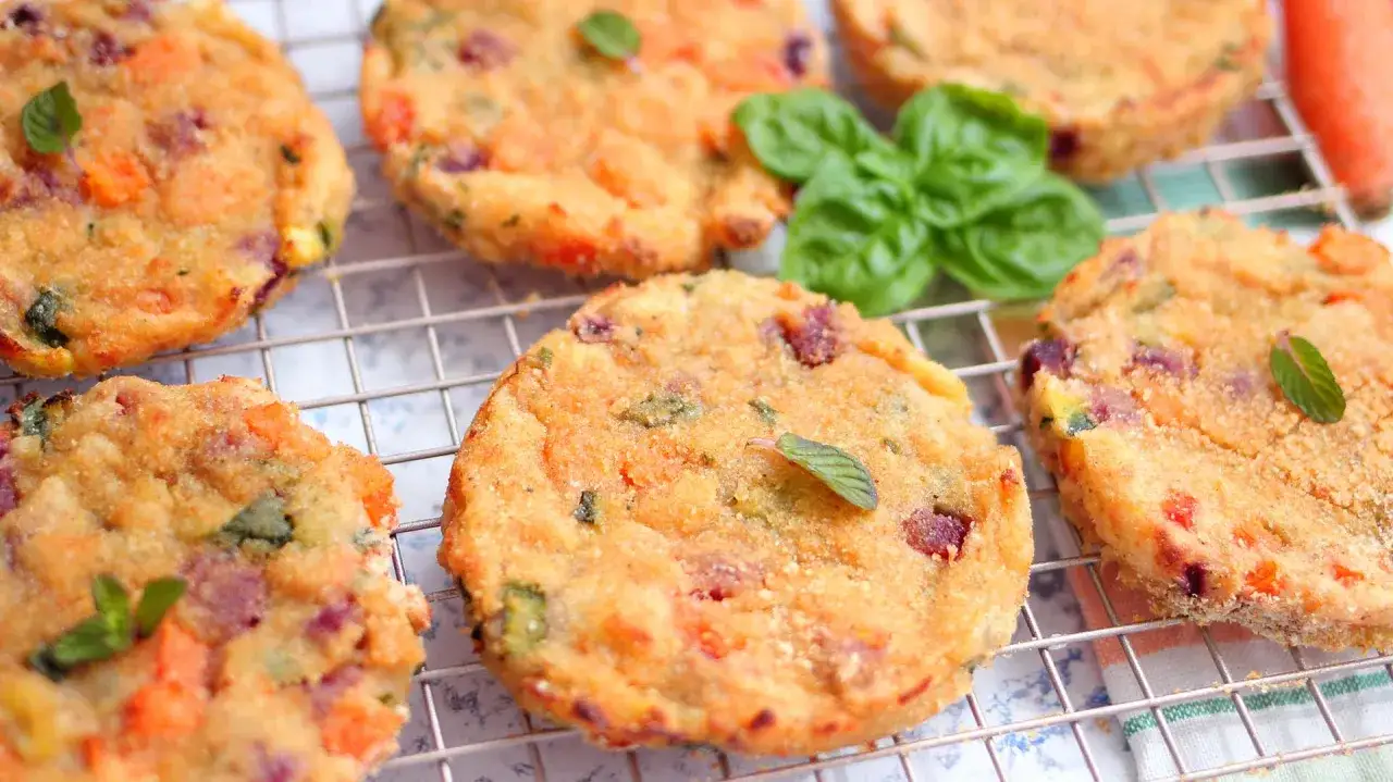 Hamburger vegani cotti in padella e al forno