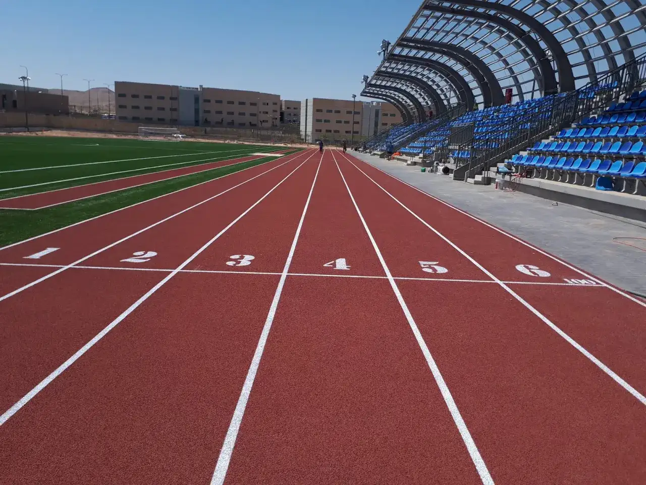 Bieżnia lekkoatletyczna 400m