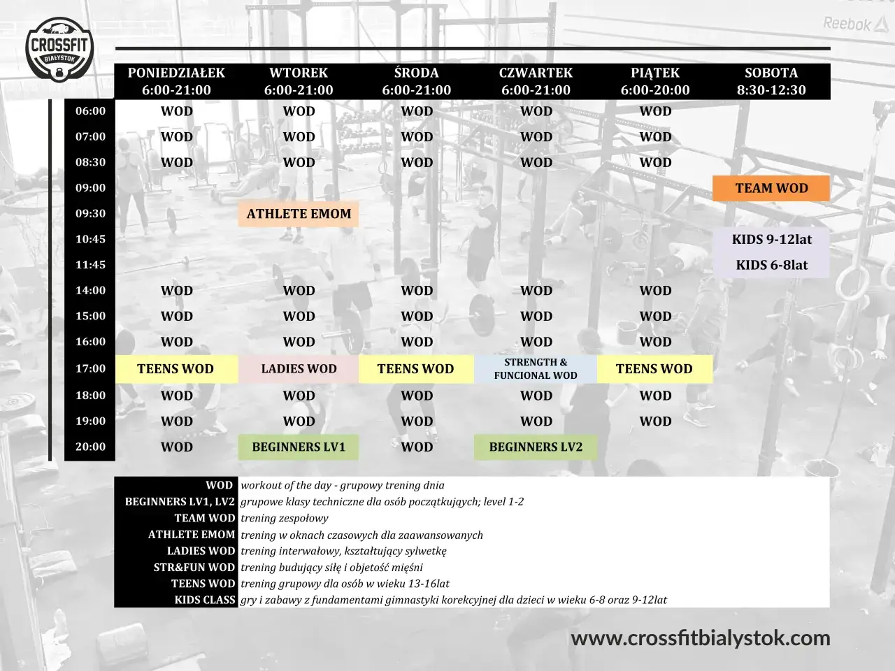 Grafik tygodniowy treningów CrossFit. Zobacz, jak ułożyć trening crossfit dla początkujących, dzieci i zaawansowanych.