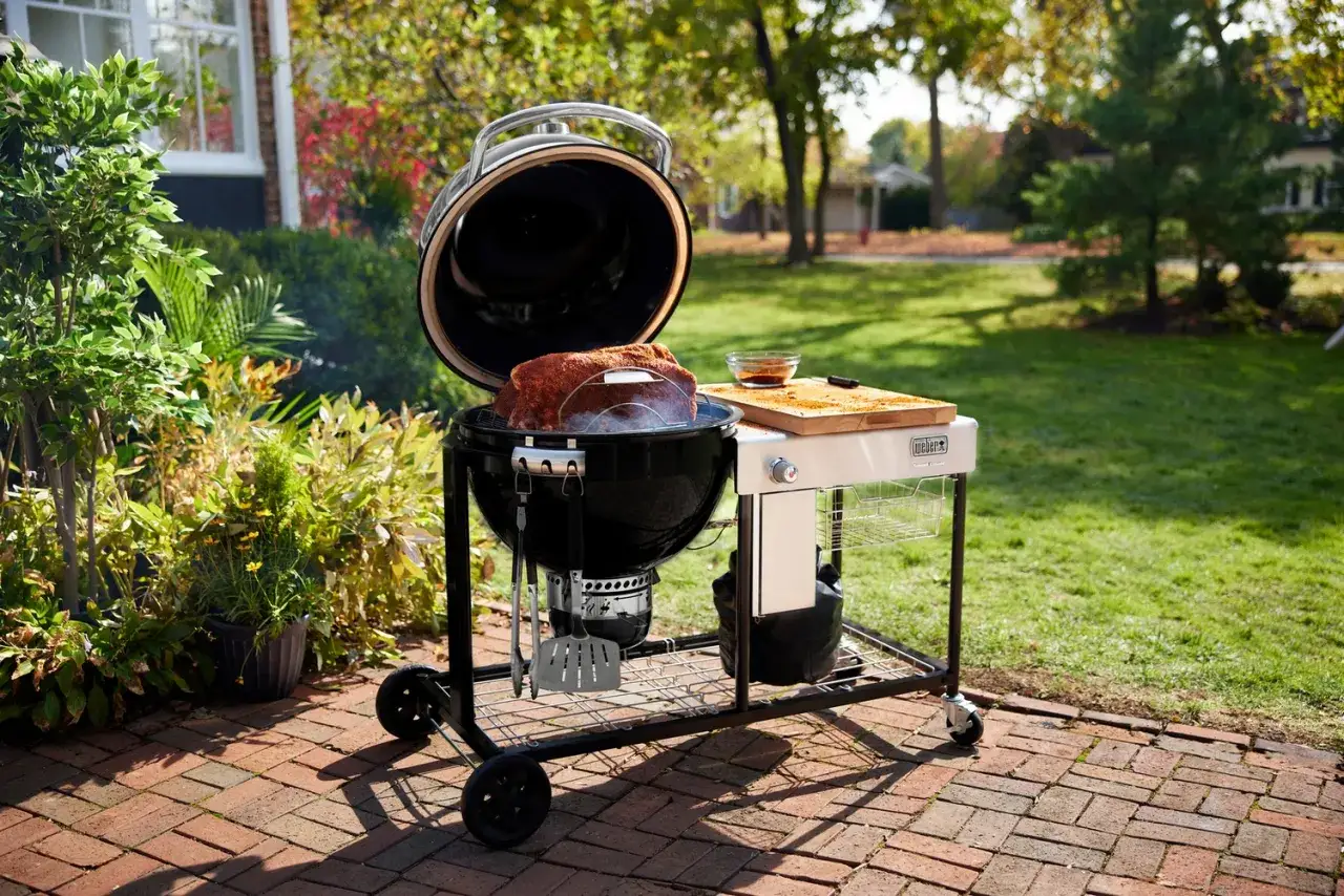 Grill przenośny na działce ROD