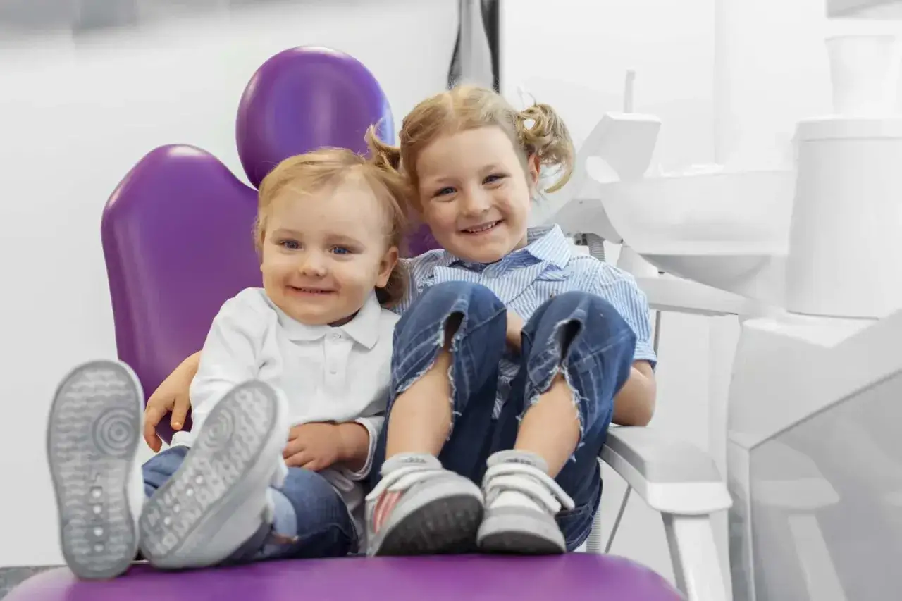 Zdjęcie Kiedy pierwsza wizyta u dentysty? Kluczowe informacje dla rodziców