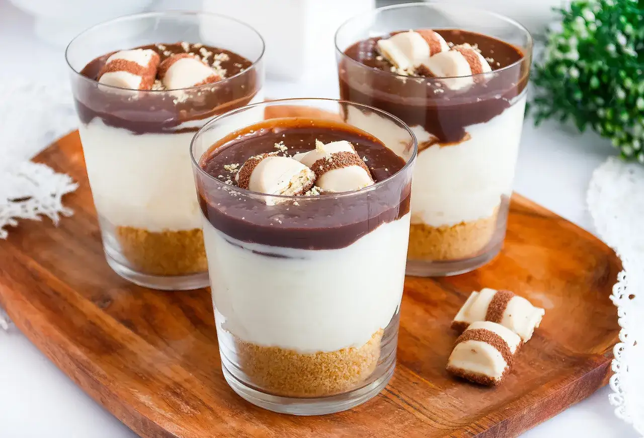 dekoracja deser&oacute;w kinder bueno