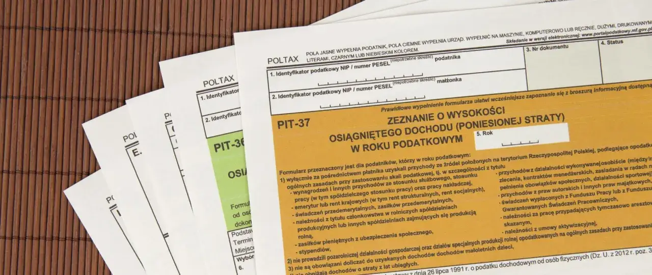 Formularze podatkowe PIT-37 i PIT-36, z polami do wpisania numeru NIP.