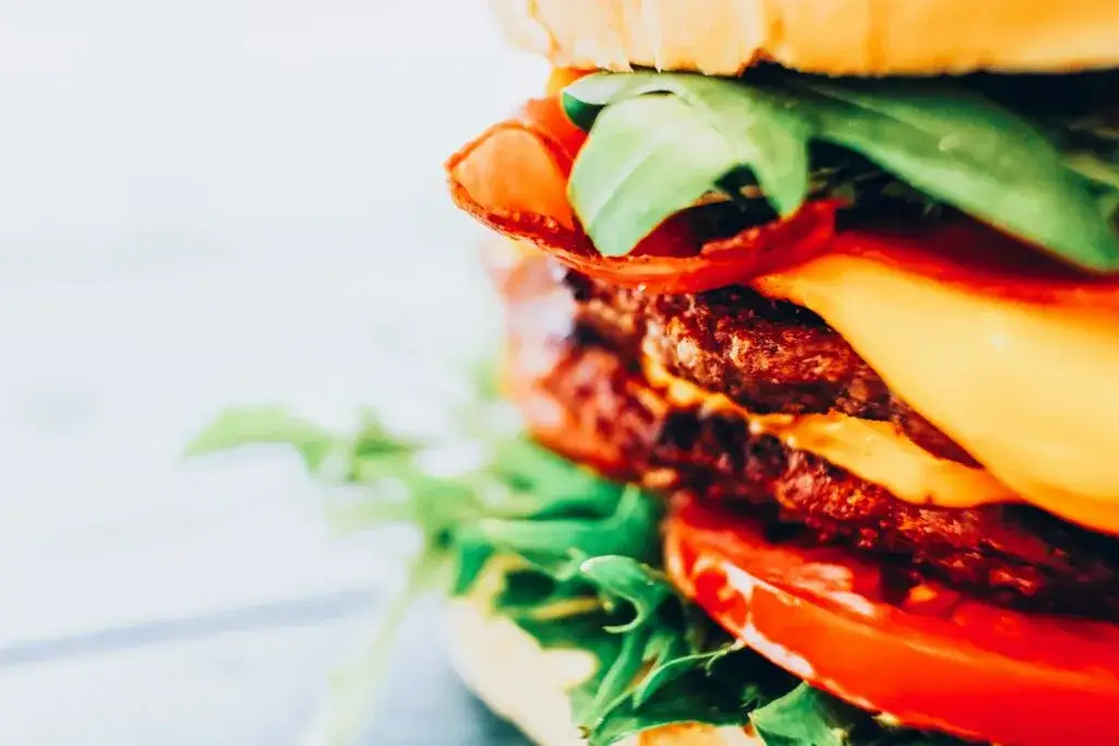 świeże warzywa do burgera dodatki kolorowe