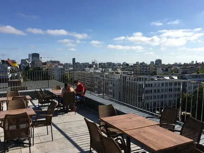 Axel Hotel Berlin Wellnessbereich Dachterrasse
