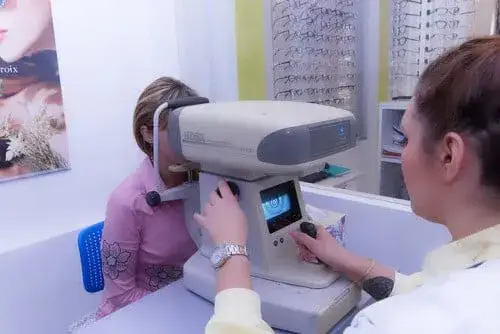 badanie keratometrii optometrysta