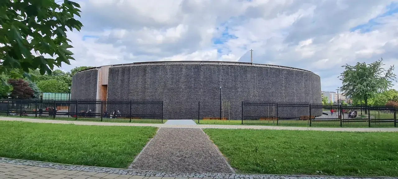 Park Zdrojowy Busko-Zdrój Tężnia Solankowa