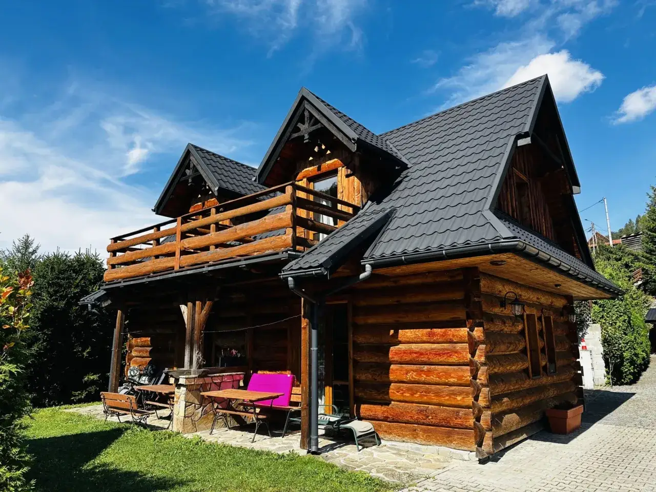 Różne typy zakwaterowania w Pieninach (hotel, domek, agroturystyka)