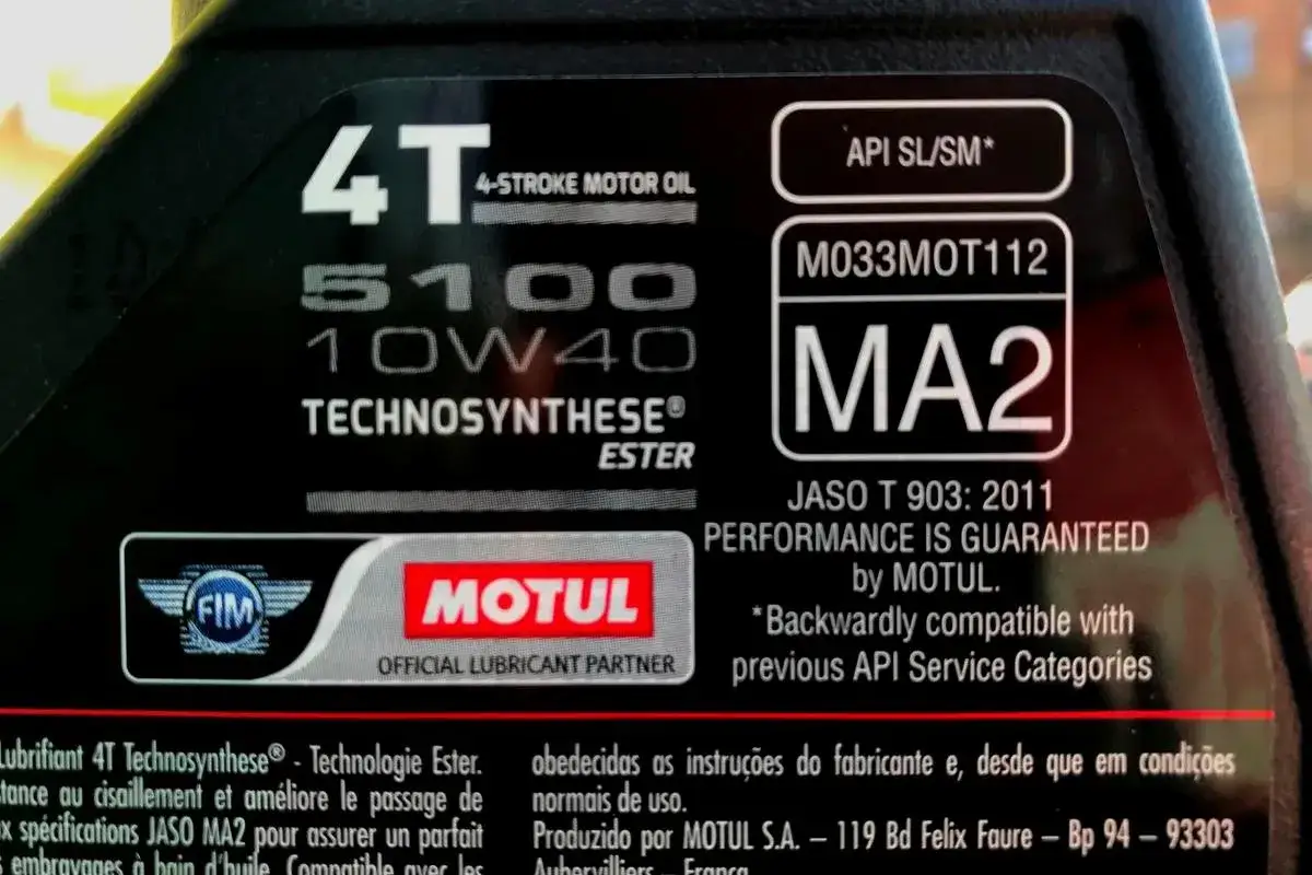 etykieta oleju motocyklowego JASO API