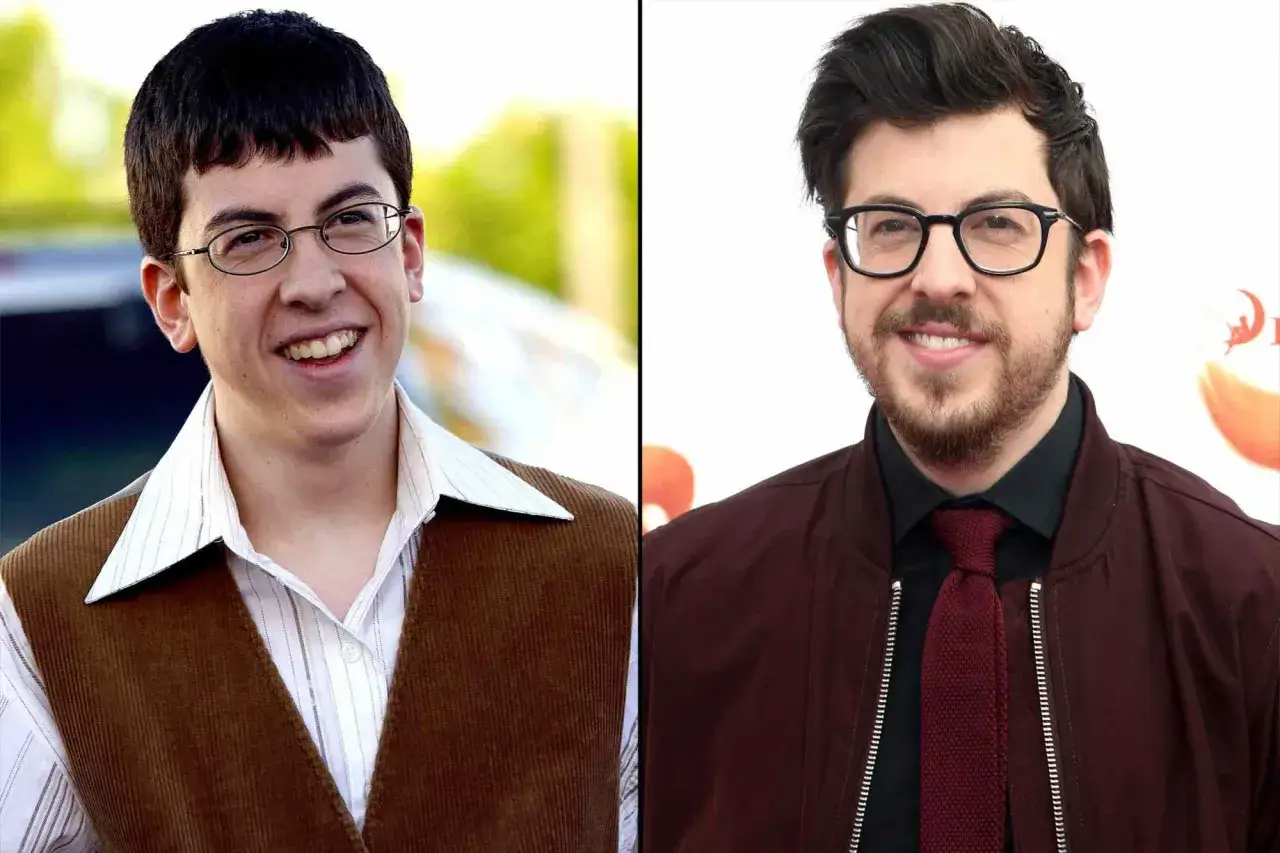 Links: Junger Mann mit Brille, der an die Besetzung von Superbad erinnert. Rechts: Derselbe Schauspieler, &auml;lter, mit Bart und moderner Kleidung.