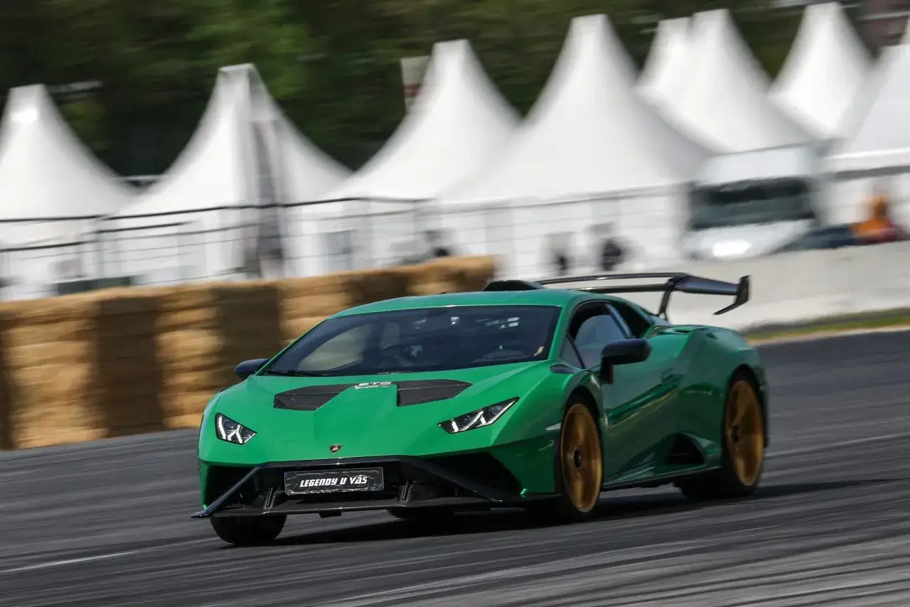Lamborghini Huracán STO na torze