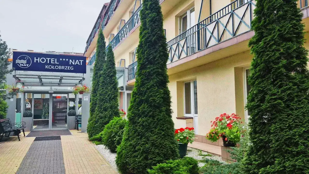 Kołobrzeg hotele pensjonaty atrakcje