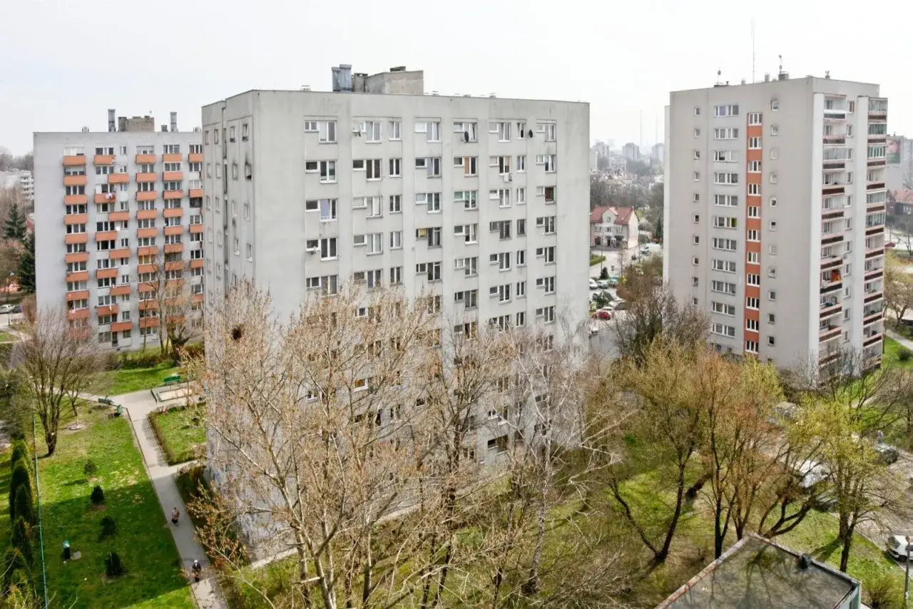 budynek wielka płyta remont termomodernizacja