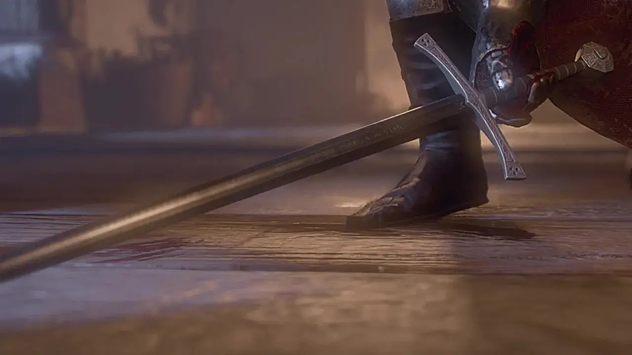 Rycerz w zbroi trzyma miecz, symbol potęgi i najlepsza broń w Kingdom Come Deliverance.