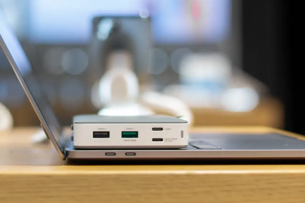 Zdjęcie Jaki powerbank do laptopa? Sprawdź, jak wybrać najlepszy model