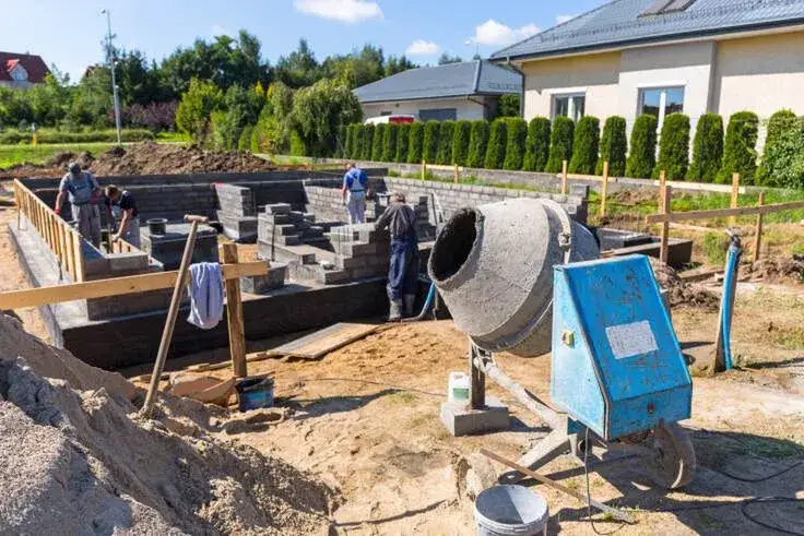 Zdjęcie Ile czeka się na podłączenie prądu do działki - poznaj realne terminy