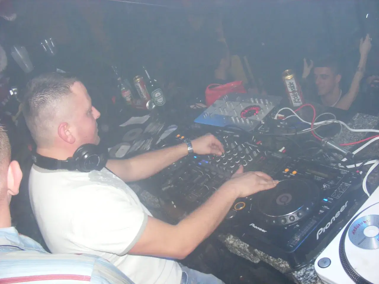 dj miksowanie muzyka lata 80