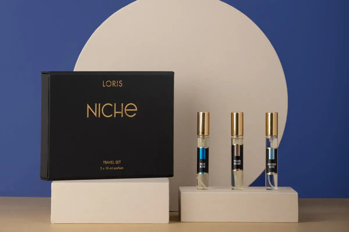 Zestaw podróżny Loris Niche z trzema perfumami. Porównaj edp vs edt, by wybrać swój ulubiony zapach.