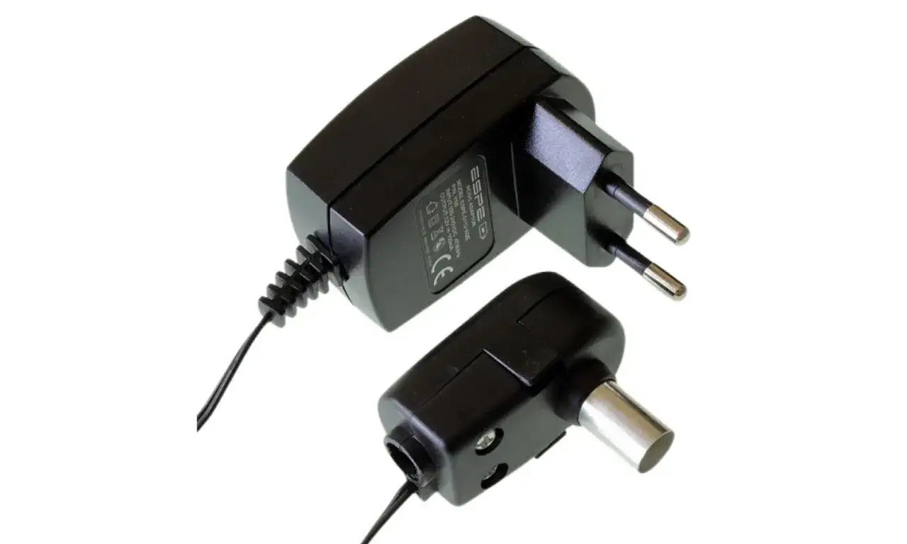 zasilacz antenowy DVB-T budowa