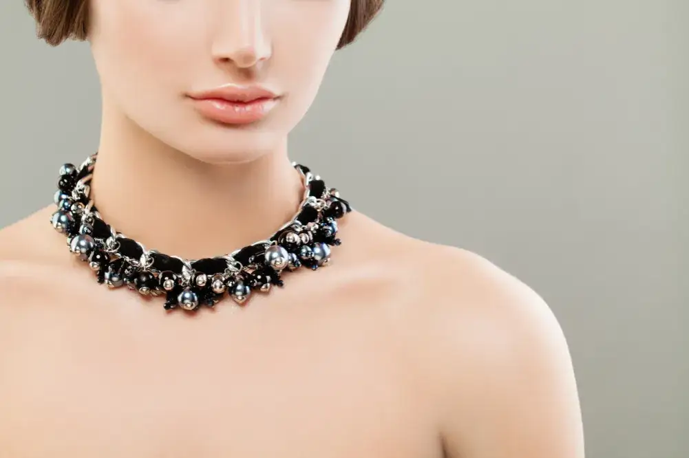 długości naszyjnik&oacute;w choker princess matinee
