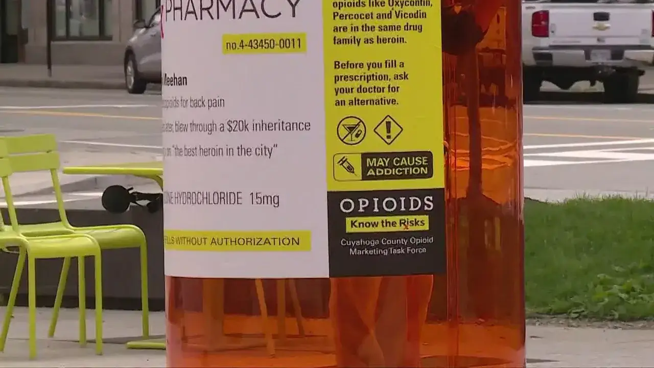 No entry sign with pill bottle